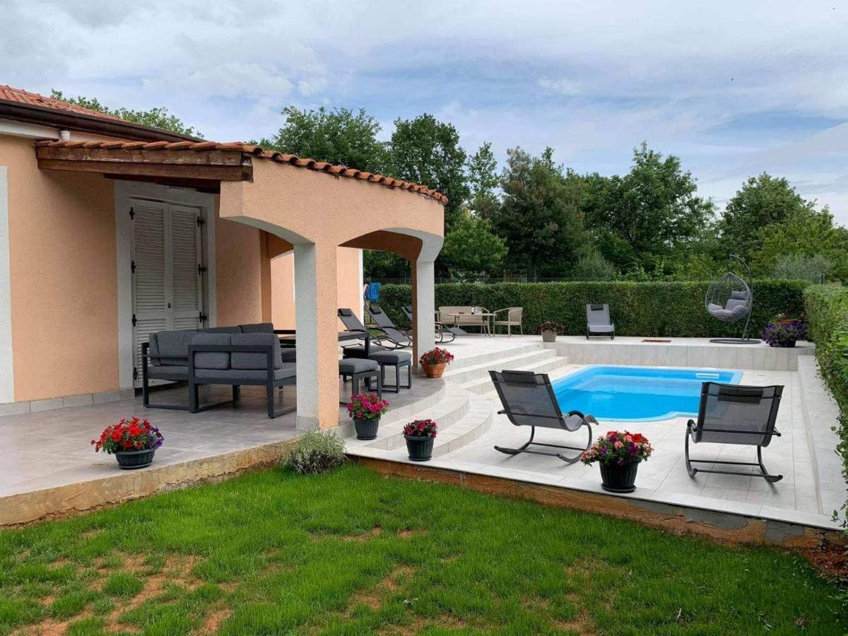 Villa Kristina フンタナ エクステリア 写真